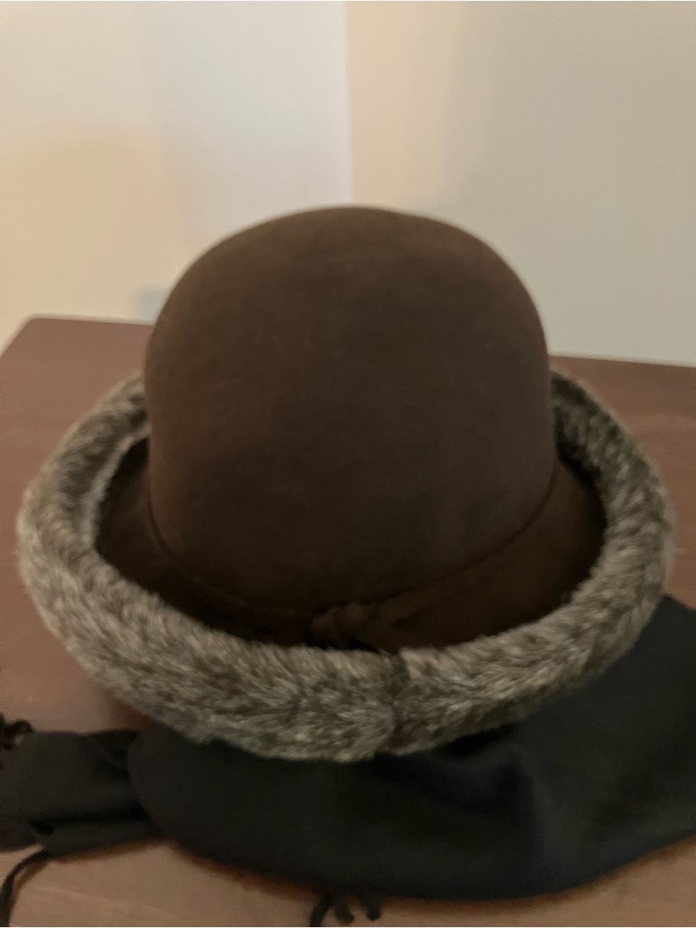 Vintage Betmar New York Women’s Wool Felt Cloche Hat - Picture 2 of 7